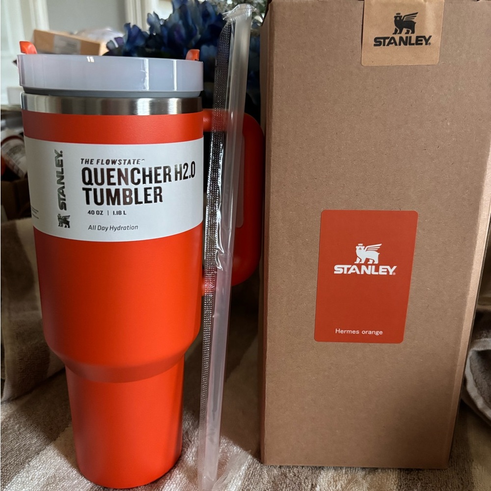 Stanley Quencher H2.0 Tumbler - Hermes Orange